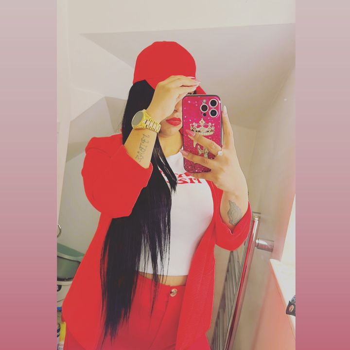 elena.sakhra