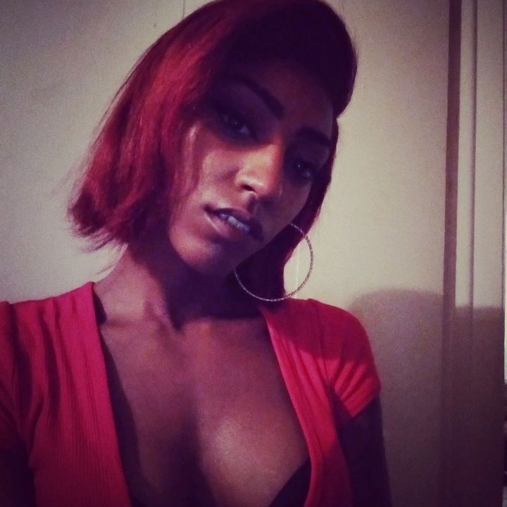 @leshay95