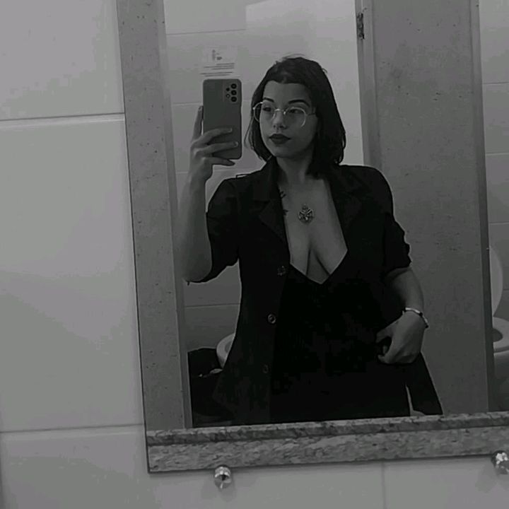 veronica.k1108