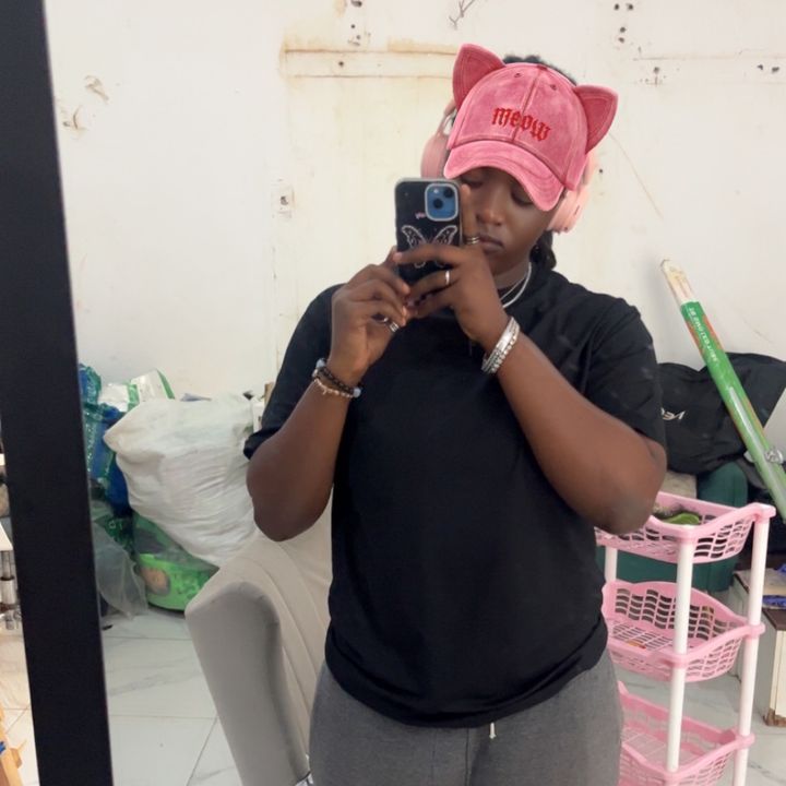_thatgirl.leesi