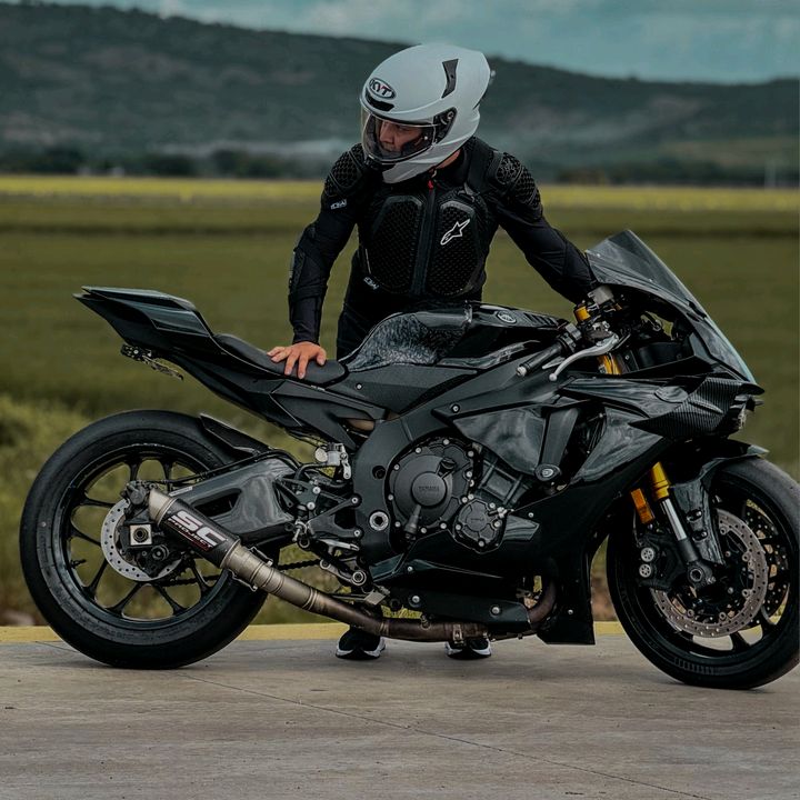 @alaniz.jz
