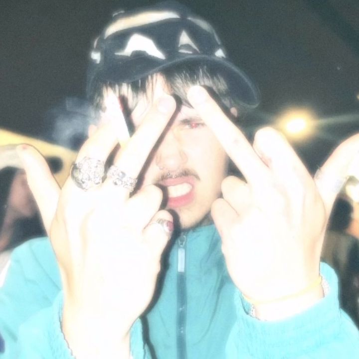 𝔏𝔞𝔫𝔬 🦇 - Hyperdrive