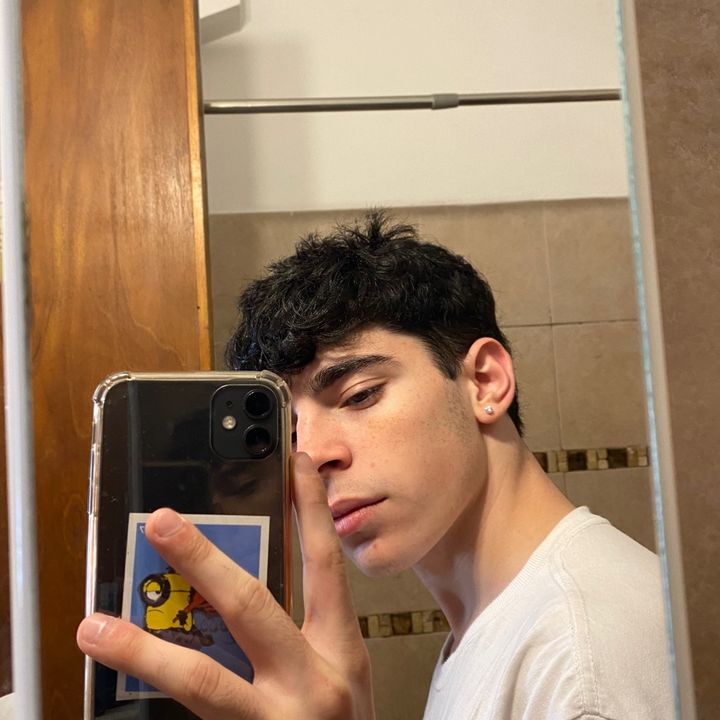 @luucass.veron